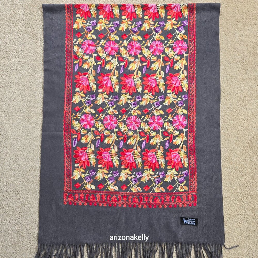 NWOT Cashmere Scarf With Chain Stitch Embroidery Colorful Woven